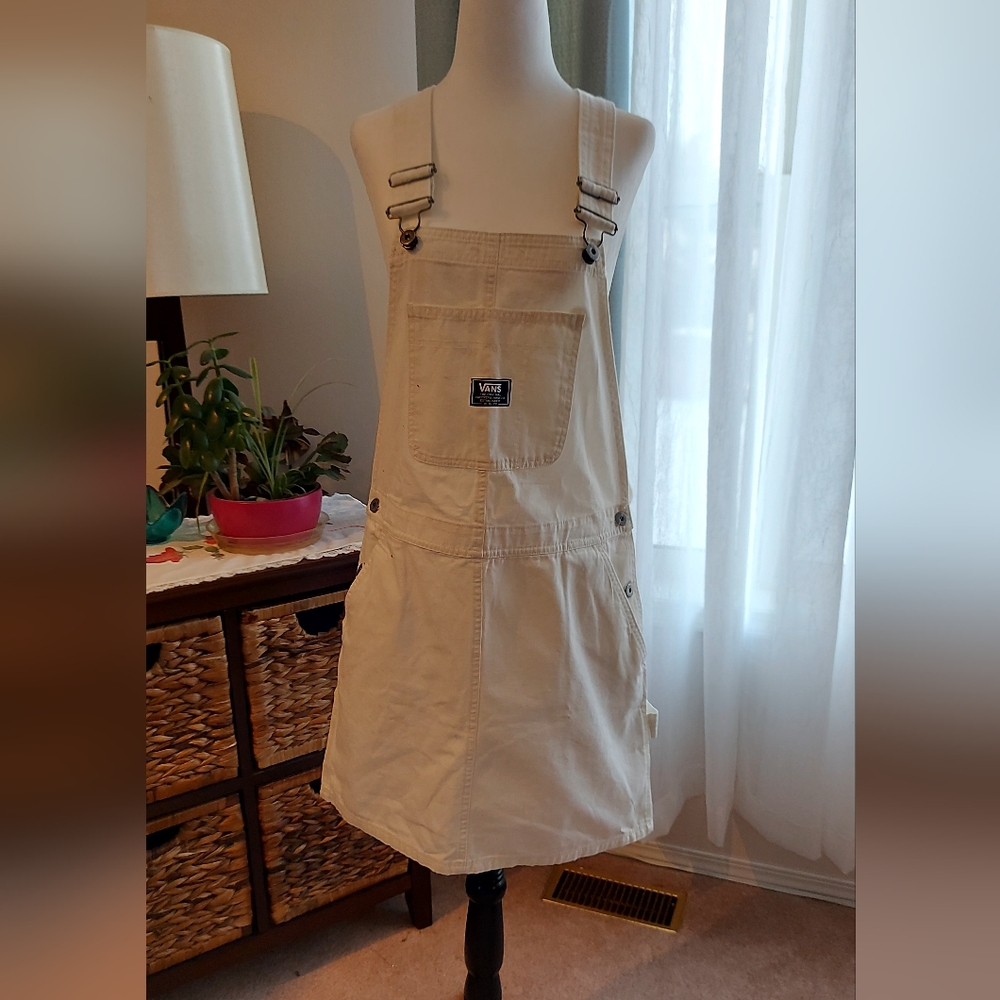 💙 Vans Overalls sz m NWOT